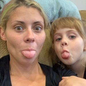 Meet your Posher, Monica